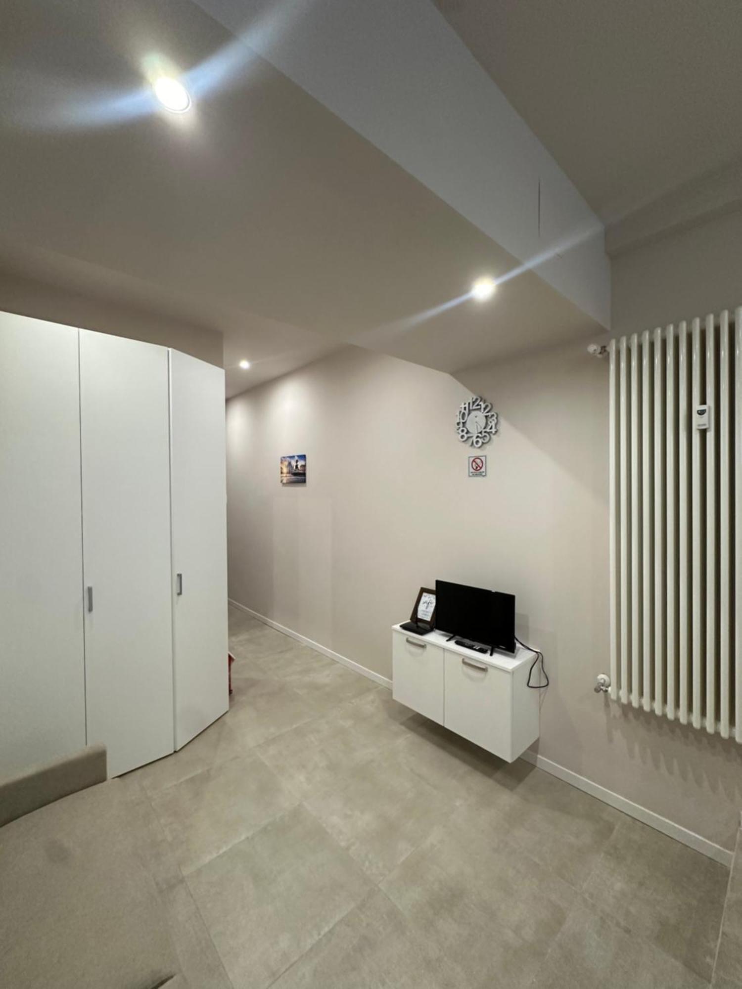 Monolocale Piazza Gambara M1 Apartamento Milão Exterior foto
